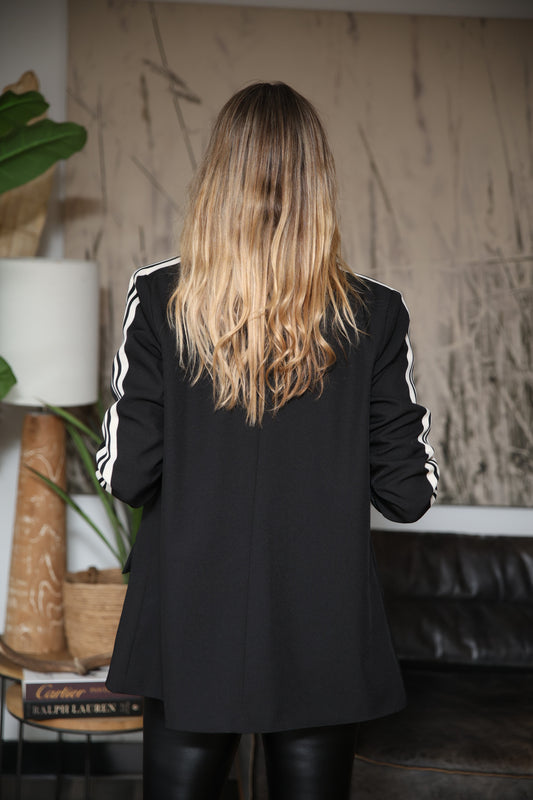 Blazer Amanda